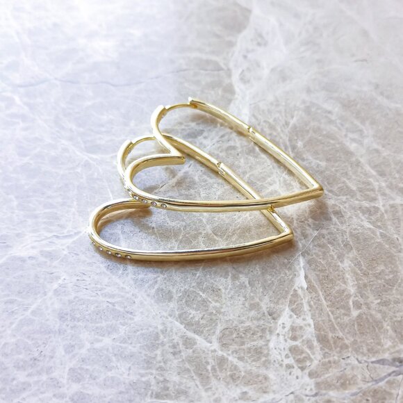 NEW Kendra Scott Gold Ansley Heart Hoop Earrings - Picture 2 of 3
